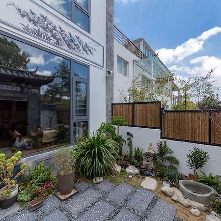 Summer Flowers Inn 大理市 エクステリア 写真