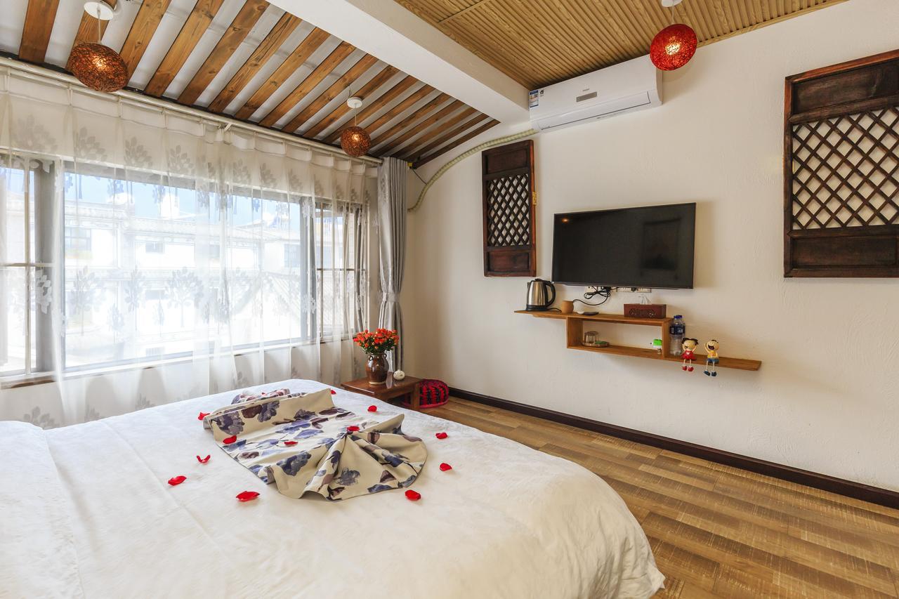 Summer Flowers Inn 大理市 エクステリア 写真