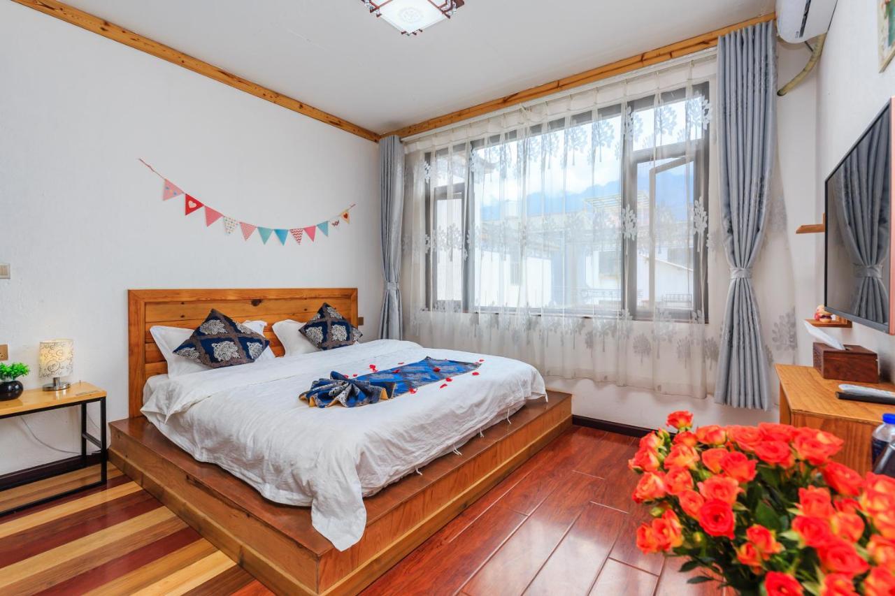 Summer Flowers Inn 大理市 エクステリア 写真
