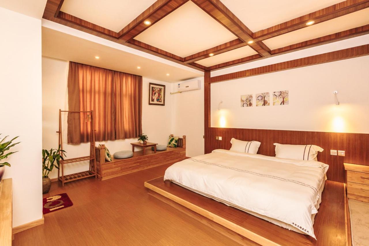 Summer Flowers Inn 大理市 エクステリア 写真