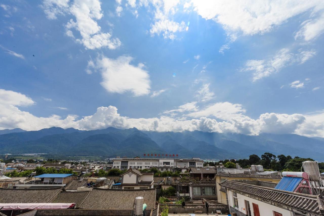 Summer Flowers Inn 大理市 エクステリア 写真