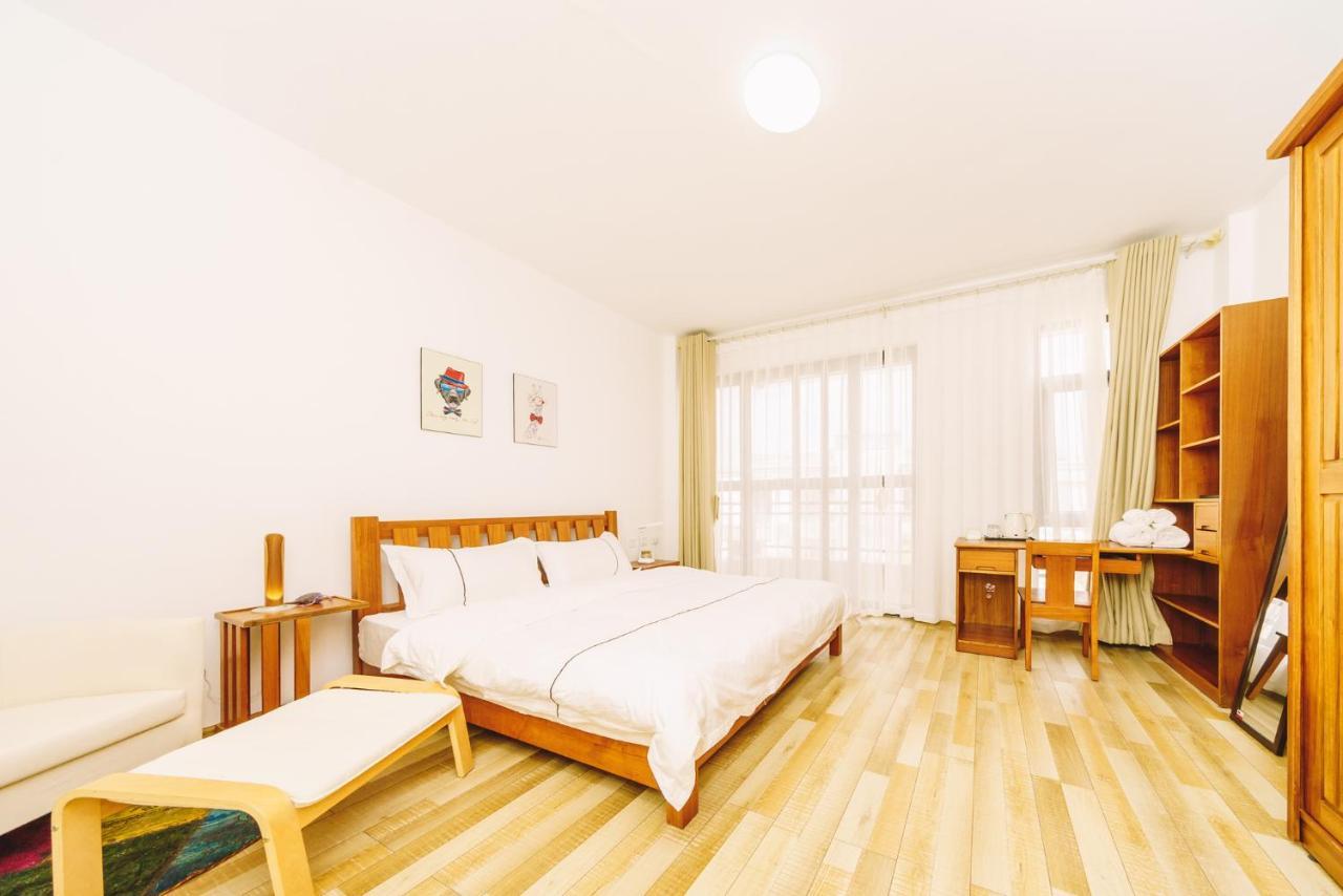 Summer Flowers Inn 大理市 エクステリア 写真